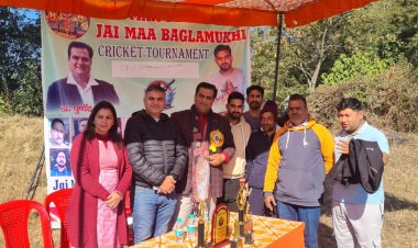 भारत युवा देश और युवा हमारे धरोहर : डाक्टर पुष्पेन्द्र वर्मा