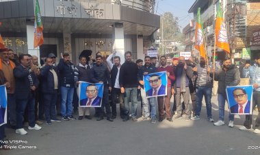 संसद में भाजपा सांसदों के साथ अभद्र व्यवहार पर किया भाजपा ने  विरोध प्रदर्शन