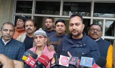 हमीरपुर में कांग्रेस को झटका, हमीरपुर नगर परिषद अध्यक्ष को वोटिंग से हटाया