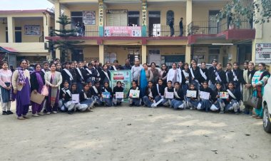 दांदडू स्कूल में दी मासिक धर्म स्वच्छता और अनीमिया की जानकारी