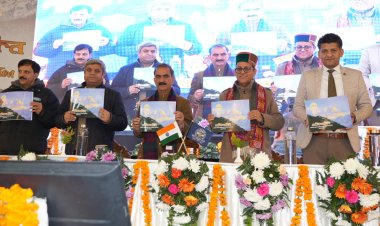 मुख्यमंत्री ने एचपीएएस अधिकारियों के वार्षिक सम्मेलन की अध्यक्षता की