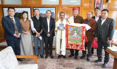 निर्वासित तिब्बत सरकार के प्रतिनिधिमंडल ने मुख्यमंत्री से भेंट की