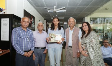 शूलिनी विवि  में छात्रों के लिए वाईकेसी पुस्तकालय में बुक हंट आयोजित