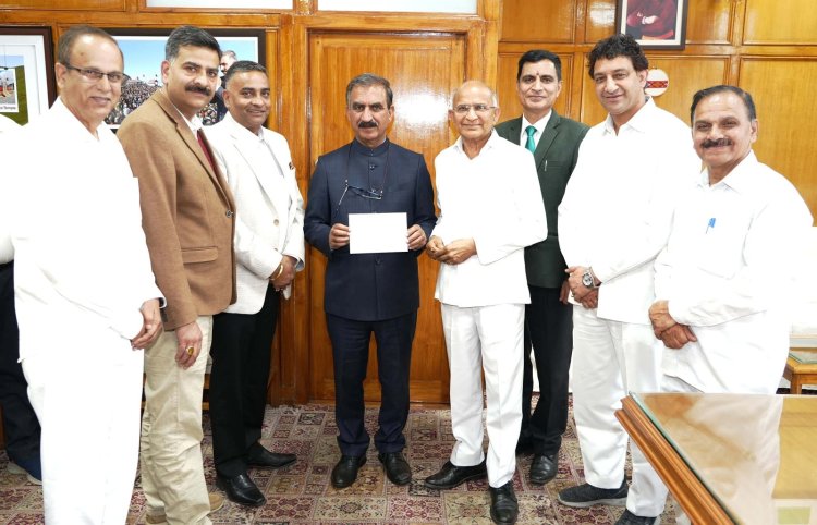 मुख्यमंत्री को दिव्य रथ यात्रा का निमंत्रण