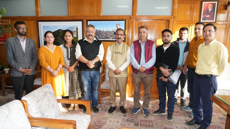 एसएमसी अध्यापक संघ के प्रतिनिधिमंडल ने मुख्यमंत्री से भेंट की