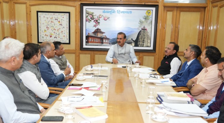 खनिज परिवहन में ट्रांजिट पास के दुरूपयोग पर रोक लगाने के लिए प्रभावी तंत्र विकसित करेगी राज्य सरकारः मुख्यमंत्री
