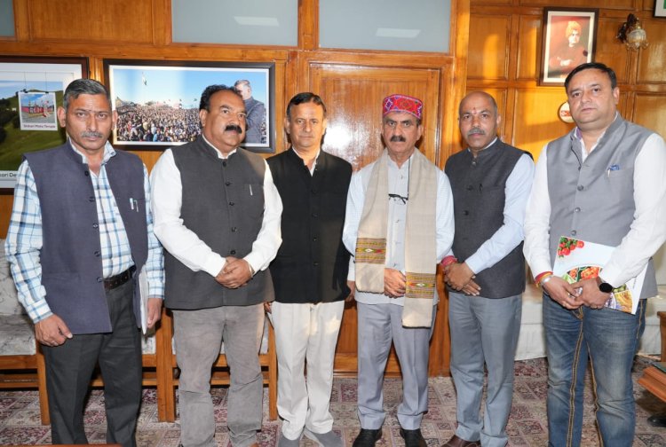 मुख्यमंत्री से मिले विभिन्न जिलों के एपीएमसी अध्यक्ष