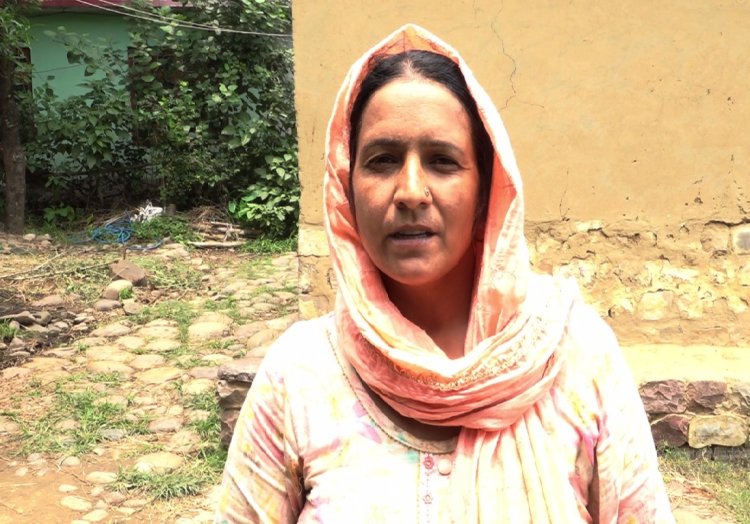 गरीब सुमना पर विपदा पड़ी तो कामगार कल्याण बोर्ड ने दिया सहारा