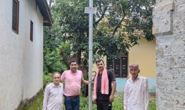 विधायक आशीष ने विधानसभा क्षेत्र में लगवाएं 108 सौर ऊर्जा लाइटें