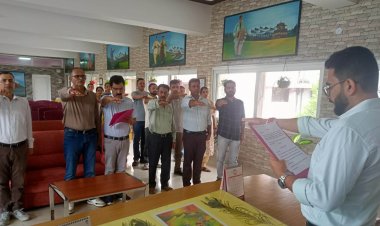 जिले भर में अधिकारियों-कर्मचारियों और विद्यार्थियों ने ली नशे के विरोध की शपथ
