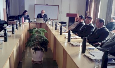 हिमाचल प्रदेश न्यायिक अकादमी में मध्यस्थता का प्रशिक्षण ले रहे हैं अधिवक्ता