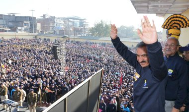 मुख्यमंत्री ने हमीरपुर में आयोजित एंटी-चिट्टा अवेयरनैस वॉकथॉन का नेतृत्व किया कहा, पुलिस के रडार पर हैं संदिग्ध