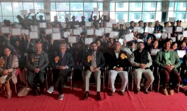 आपात परिस्थितियों में महत्वपूर्ण भूमिका निभाएंगे आपदा मित्र : अभिषेक गर्ग