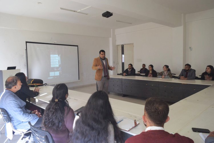 एपीजी शिमला यूनिवर्सिटी में तीन दिवसीय फैकल्टी डेवलपमेंट प्रोग्राम का उद्घाटन