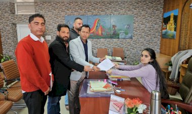 सुजानपुर होली मेला: बाहरी ठेकेदारों को बढ़ावा, स्थानीय युवा व महिला उद्यमी व्यापारियों में रोष