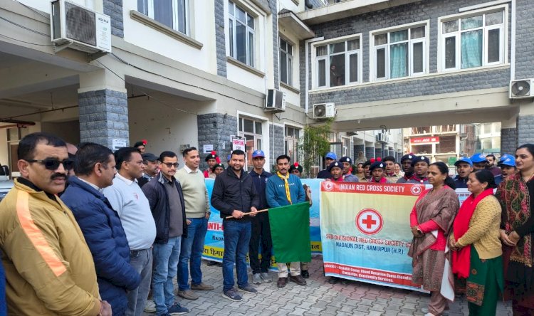 नादौन में चिट्टा विरोधी रैली निकाली, सफाई अभियान भी चलाया