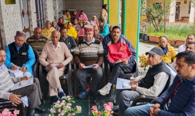 ‘साल में दो बार जरूर करवाएं पशुओं का टीकाकरण’