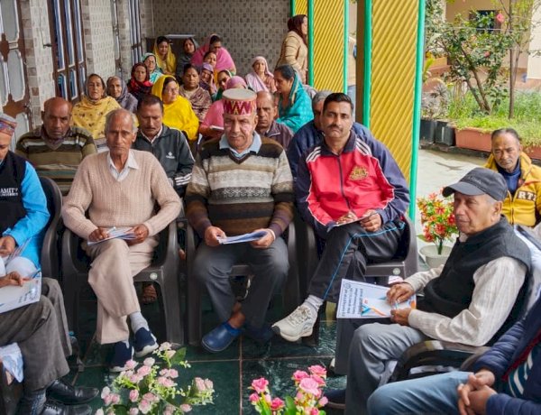 ‘साल में दो बार जरूर करवाएं पशुओं का टीकाकरण’