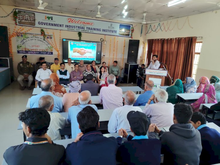 ‘वरिष्ठ नागरिकों को दें सम्मान, उनके अनुभवों से लें सीख’