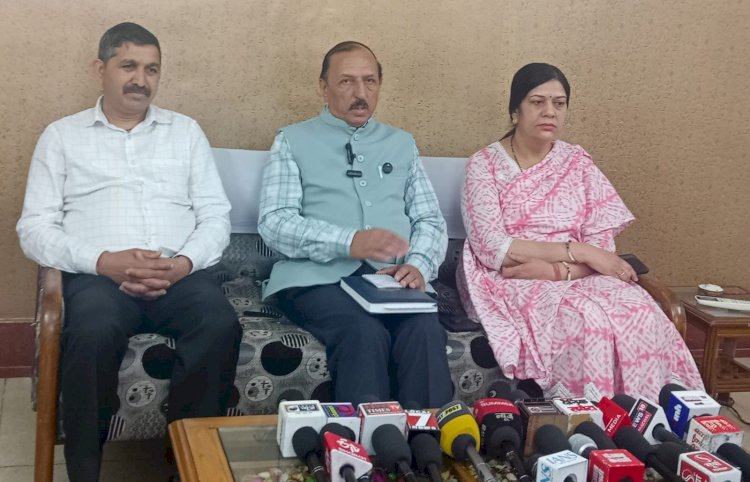 राज्य खाद्य आयोग के अध्यक्ष डॉ. एसपी कत्याल ने जिले भर में किए निरीक्षण