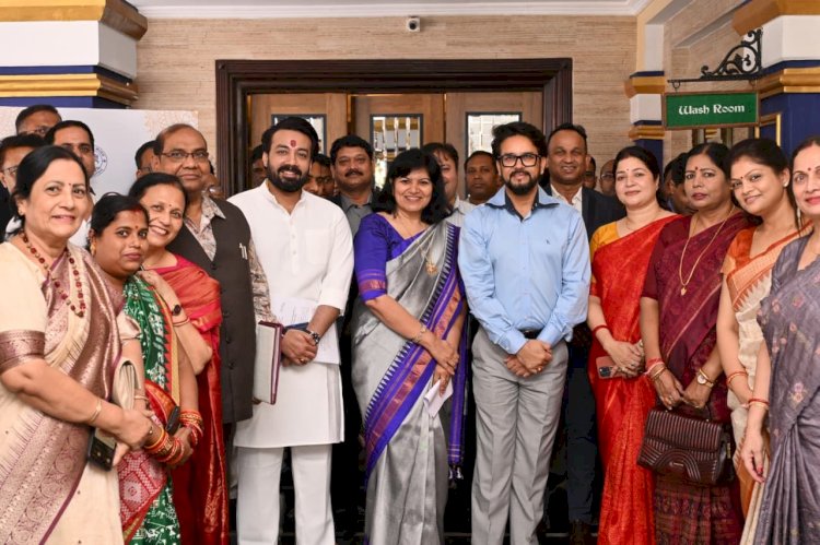 संयुक्त संसदीय समिति के अध्ययन दौरे में भुवनेश्वर पहुंचे अनुराग सिंह ठाकुर, महत्वपूर्ण संवैधानिक संशोधन विधेयकों पर की चर्चा