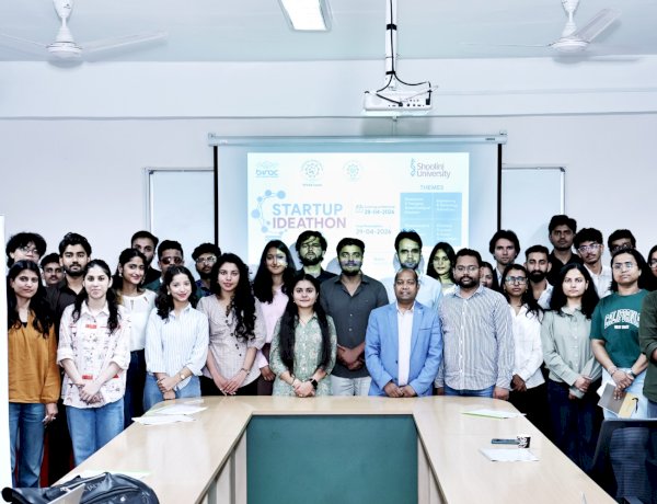 शूलिनी विवि  में आयोजित आइडियाथॉन 2K26 में स्वास्थ्य सेवा क्षेत्र में छात्रों के नवाचारों का प्रदर्शन