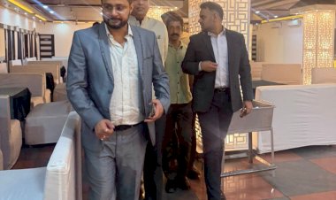 अनुराग शर्मा और गोकुल बुटेल ने किया सौंदर्य प्रतियोगिता की प्रतिभागियों का उत्साहवर्द्धन