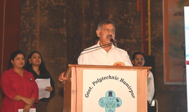 पहली जॉब को एक ट्रेनिंग समझें, स्किल अपग्रेड करें : राजेश धर्माणी