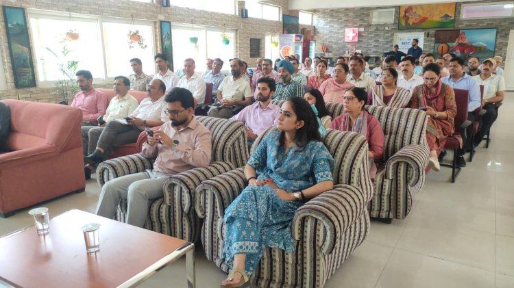 15 जून तक खुद डाटा भरेंगे तो तेजी से पूरी होगी जनगणना