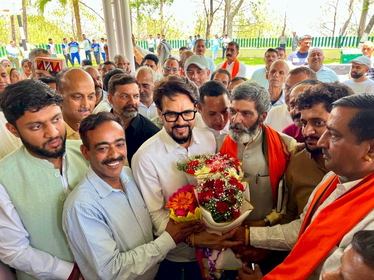 कांग्रेस सरकार को जनता की नहीं, सत्ता के सुख की चिंता: अनुराग ठाकुर