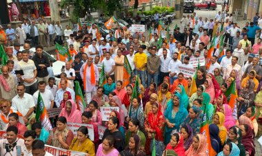 बड़सर में कांग्रेस सरकार के खिलाफ उमड़ा जनसैलाब, भाजपा ने खोला जनविरोधी नीतियों के खिलाफ मोर्चा