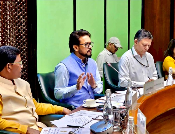 अनुराग सिंह ठाकुर ने की संसदीय स्थायी समिति की बैठक की अध्यक्षता