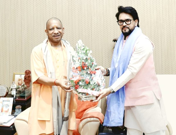 उत्तर प्रदेश विकास और सुशासन का सशक्त मॉडल बनकर उभरा: अनुराग सिंह ठाकुर