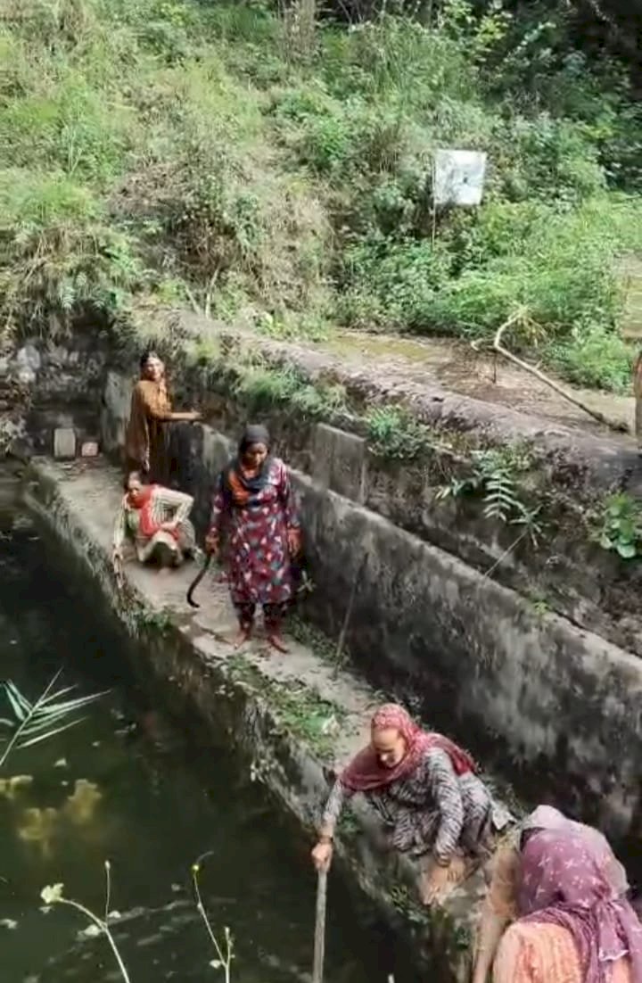 डीसी की प्रेरणा से कुओं, बावड़ियों और अन्य प्राकृतिक जलस्रोतों की सफाई की चली मुहिम