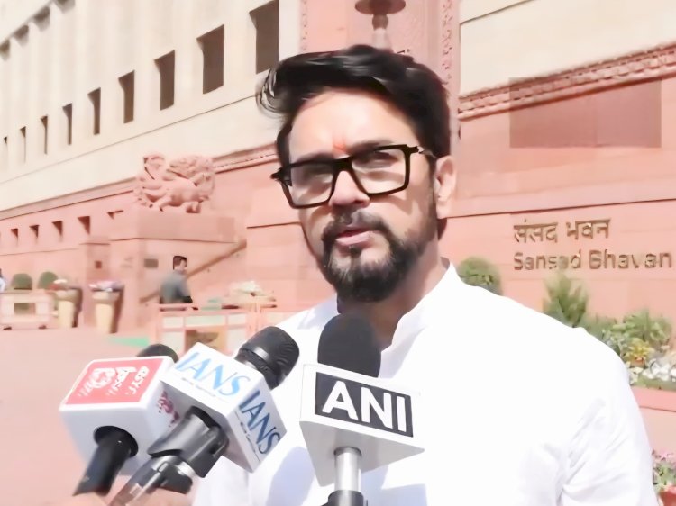 राहुल गांधी सदन की गरिमा गिराकर देश को गुमराह करने की राजनीति कर रहे हैं : अनुराग सिंह ठाकुर