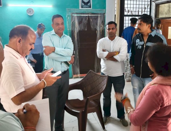 नरेश ठाकुर ने बणी और बड़सर में किया नशा मुक्ति केंद्रों का निरीक्षण
