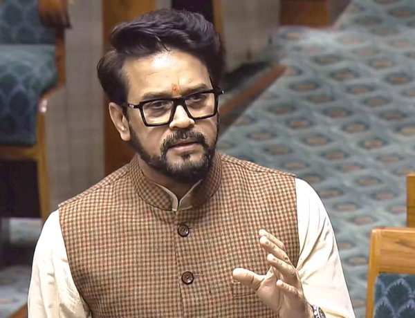 लोकहित के मुद्दों से भाग रही कांग्रेस, संसद का समय नारेबाज़ी और व्यवधान में कर रही बर्बाद: अनुराग सिंह ठाकुर