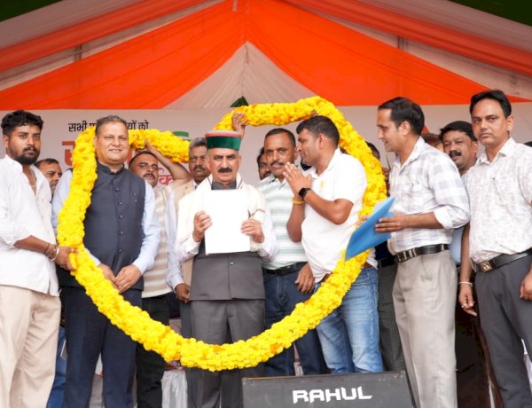 मुख्यमंत्री ने 4,967 लाभार्थियों को 20.61 करोड़ रुपये से अधिक की वित्तीय सहायता वितरित की