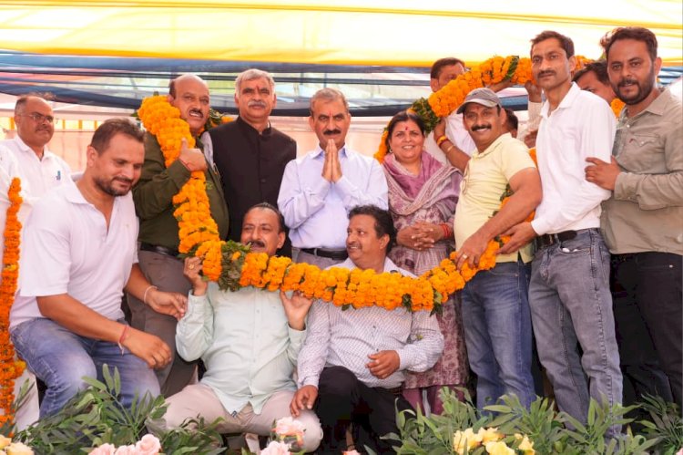 800 करोड़ रूपये देकर एसजेवीएनएल से वापस लेंगे धौलासिद्ध प्रोजेक्टः मुख्यमंत्री