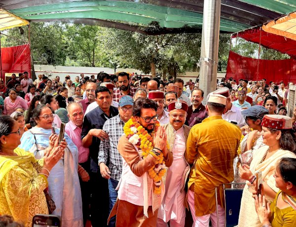 प्रवासी हिमाचलियों ने रखा हिमाचल की टोपी का मान: फरीदाबाद में हिमाचल वेलफेयर एसोसिएशन के समारोह में बोले अनुराग सिंह ठाकुर
