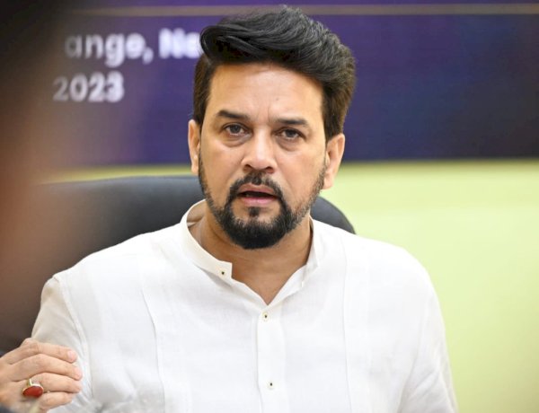 शिक्षा महाकुंभ 6.0" व "एक से श्रेष्ठ" कार्यक्रम में सहभागिता: अनुराग सिंह ठाकुर का निर्बाध और व्यस्त कार्यक्रम उनकी प्रतिबद्धता का परिचायक